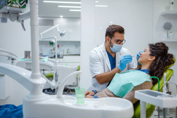 Best Emergency Dental Care  in Siesta Key, FL